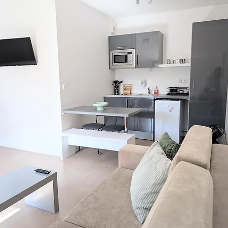 Apartman Nid De Lourdes Climatise Proche Sanctuaires 4 Pers *