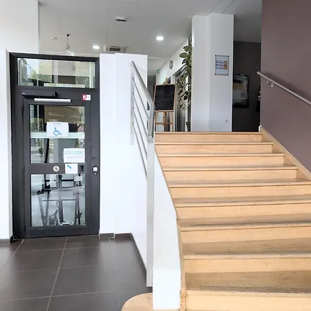 Nid De Lourdes Climatise Proche Sanctuaires 4 Pers Apartman *